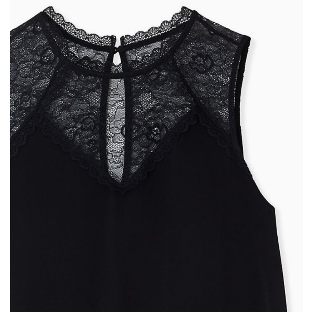 Torrid - BLACK STUDIO KNIT LACE MOCK NECK TANK - Picture 3 of 9
